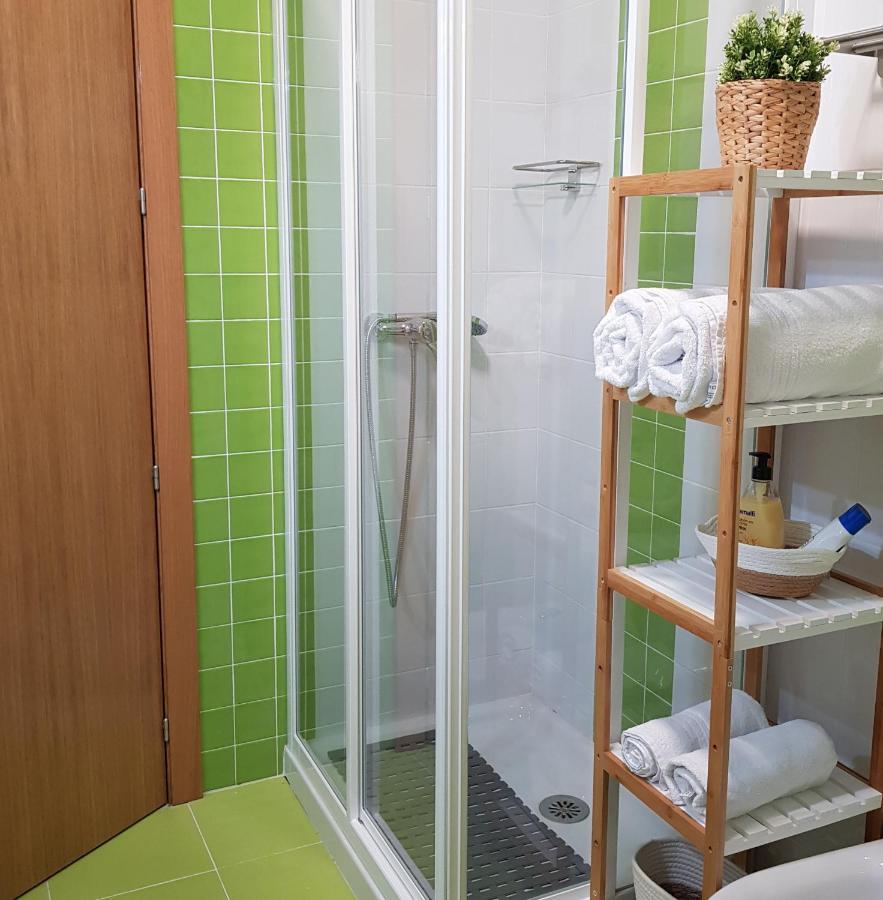 Estudio Ideal 2 En Vigo Para Vacaciones Y Trabajo Exterior foto